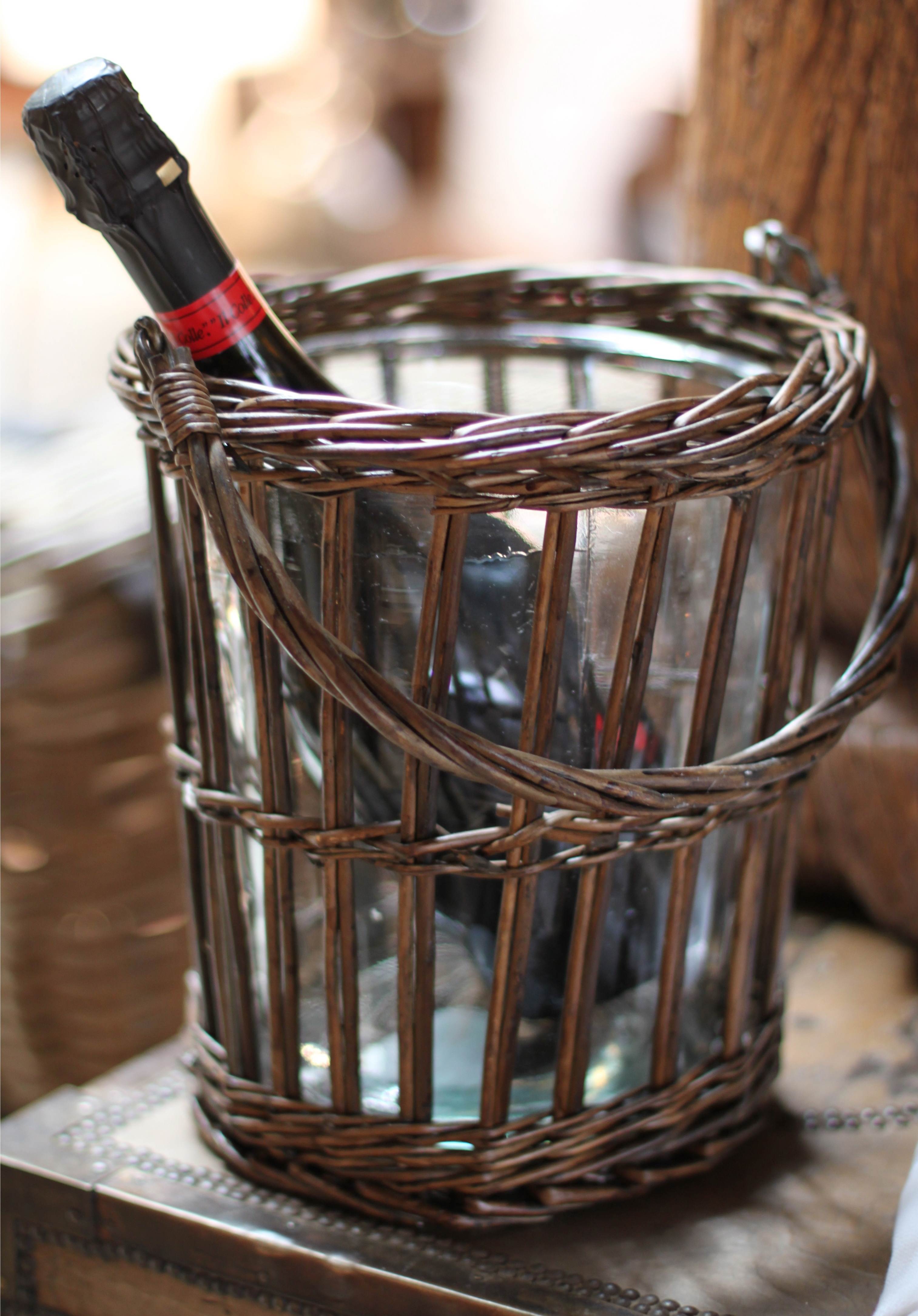 wine cooler, ice bucket, woven, vase