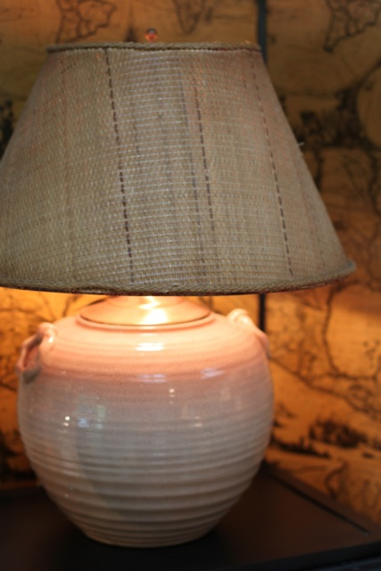 table lamp, vintage ceramic, woven shade